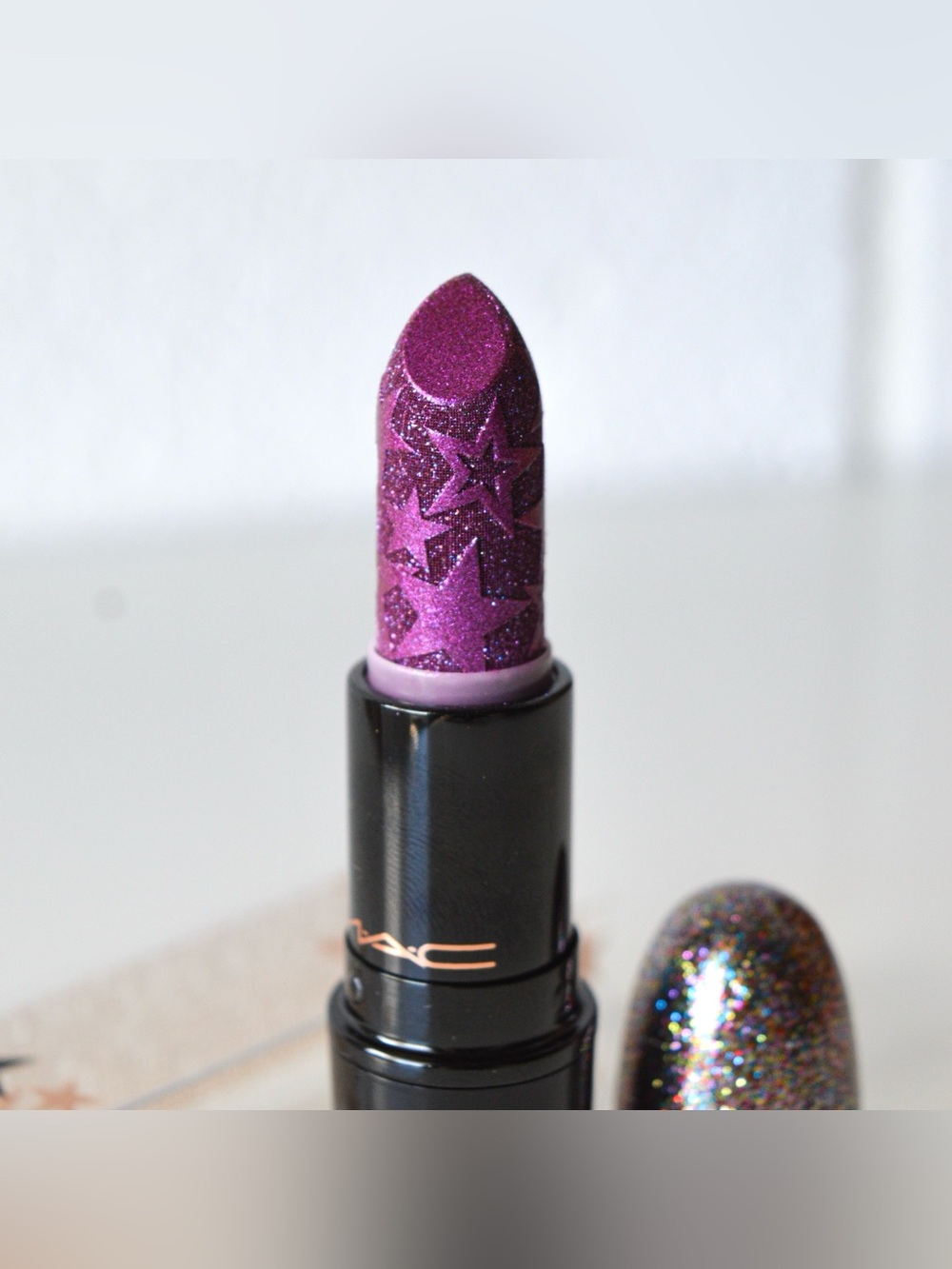 MAC Cosmetics Kiss Of Stars Lipstick *STARSTRUCK* Berry Purple Limited Edition - Picture 7 of 11